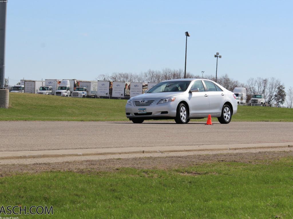 ការបើកបរដើម៖ គន្លឹះសំខាន់ៗសម្រាប់ការបើកកាលបរិច្ឆេទឱ្យជោគជ័យ